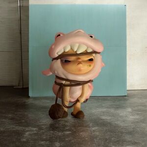 Hirono Echo BACK OFF Pink Fish Costume Figurine Brand New!